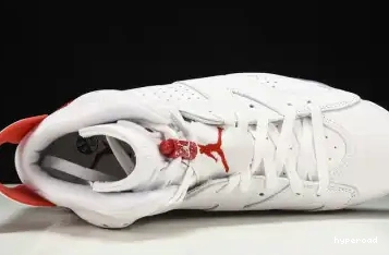 Hyperoad Jordan Air “Red Oreo” 6 0415